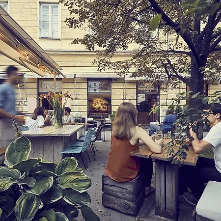 Between Us Accommodatie bij particulieren